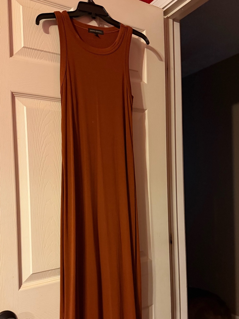 Banana Republic Ribbed Tank Maxi Dress in a Burnt/Rust Brown/Orange, Size M